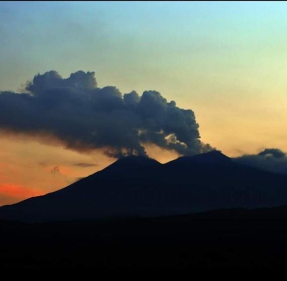 Апартаменты Etna Mare Маскали Экстерьер фото